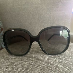 BURBERRY sunglasses
